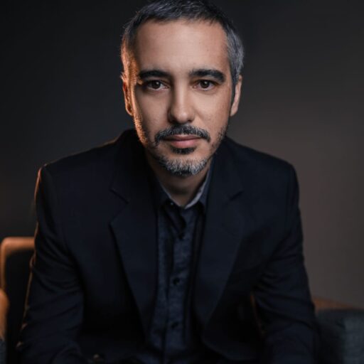 Gustavo Santos